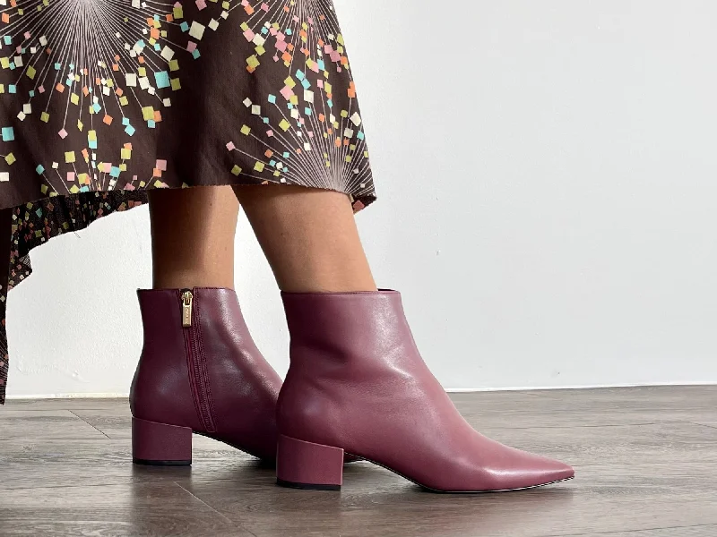 Comfortable Urban Sneakers Carrano Bariah available in 2 colours