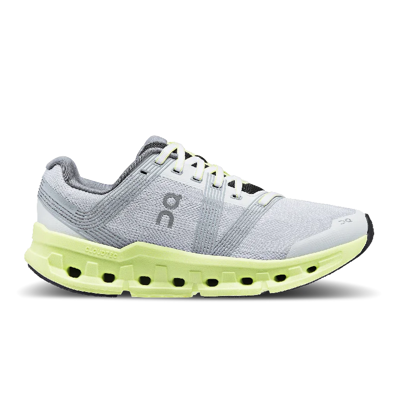 Sleek Sport Sneakers Cloudgo Wide