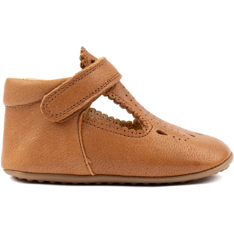 Classic Casual Sneakers Pom Pom Camel Slippers Ballerina T-bar