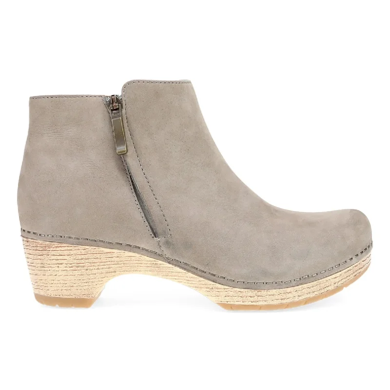 Durable Slip-On Shoes Dansko Women's Lizanne Taupe Milled Nubuck