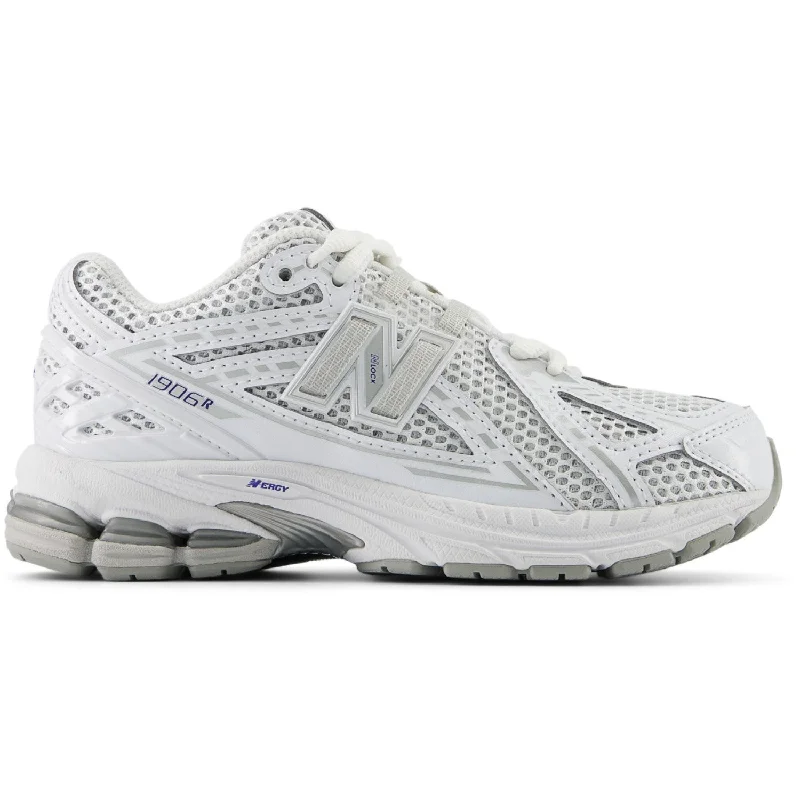 Sleek Sport Sneakers New Balance White New Balance 1906 Kids Lace