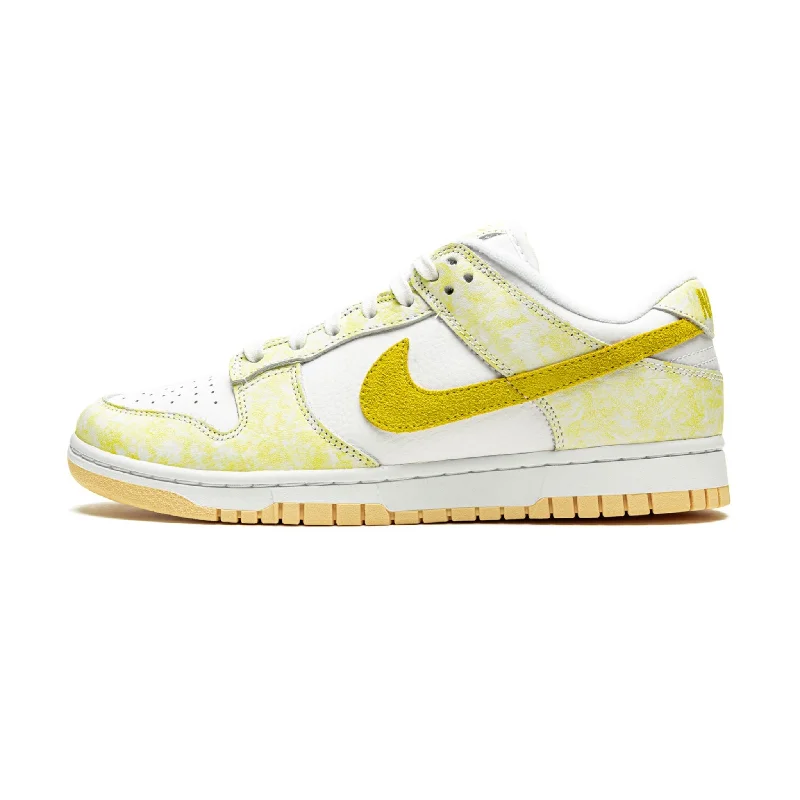 Lightweight Sport Sneakers Women's Nike Dunk Low OG Yellow Strike