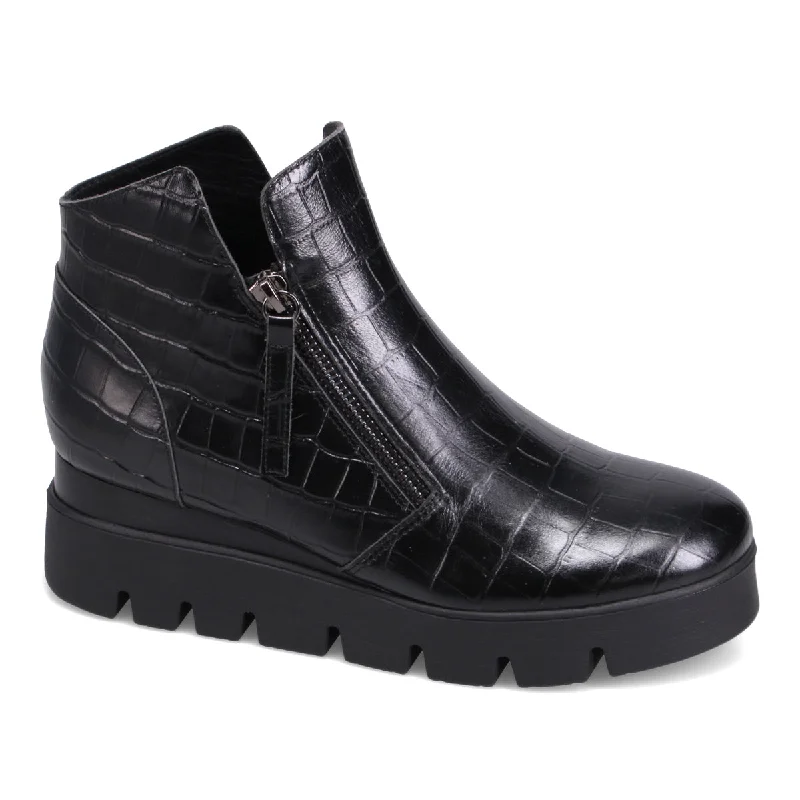 Modern Sport Sneakers Radio Wedge Boot
