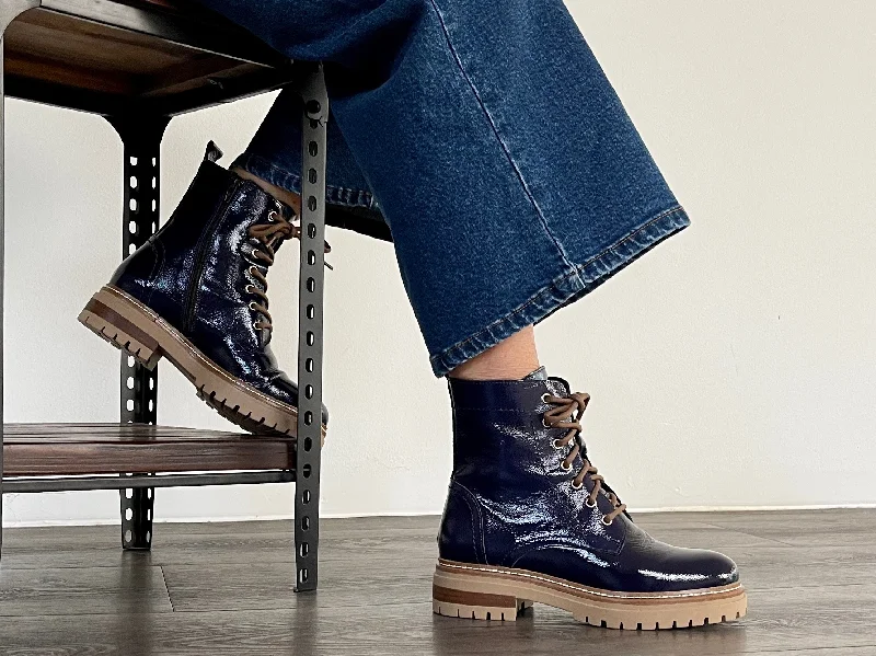 Ultra-Stretch Sneakers Viguera Gabi available in 3 colours