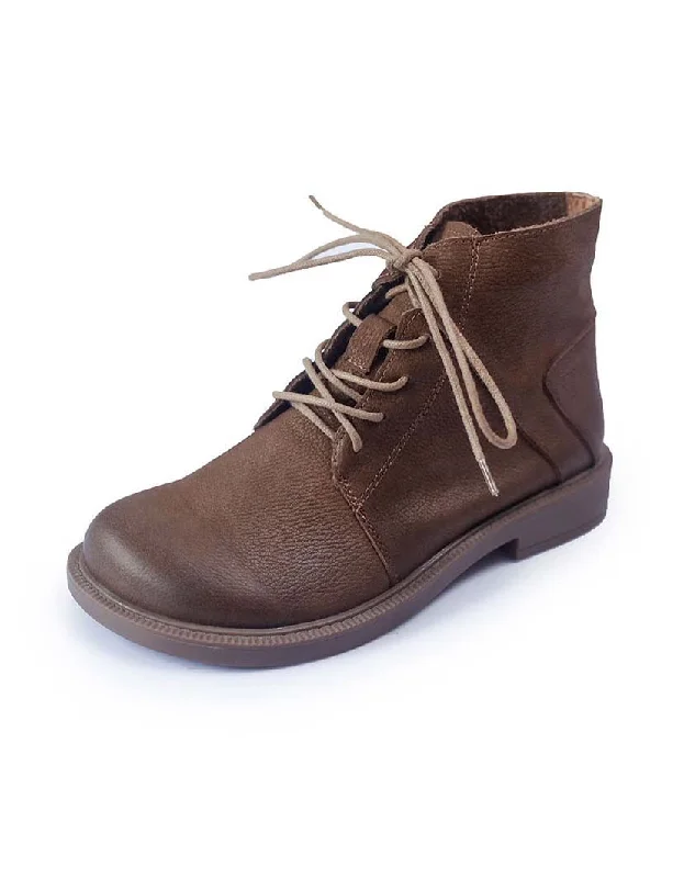 Sleek Sport Sneakers Soft Leather Wide Head Retro Boots