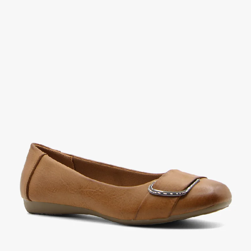 Comfy Lightweight Sneakers MICHELLE TAN
