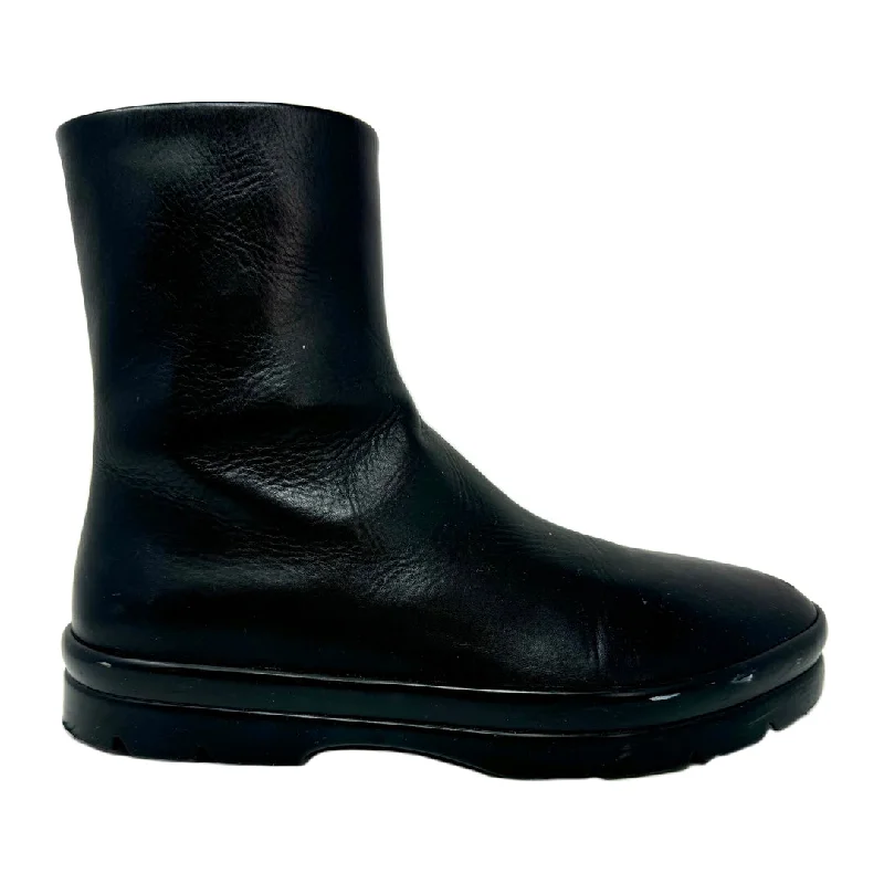 Breathable Stylish Sneakers The Row Boots