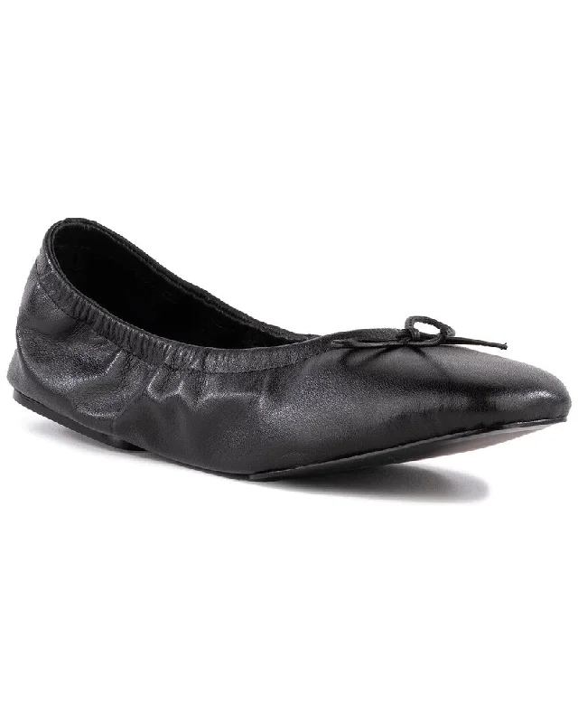 Flexible Street Sneakers Seychelles Breathless Leather Flat
