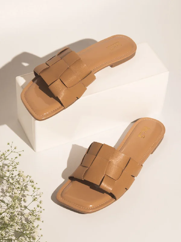 Stylish Travel Shoes Women Beige Textured Open Toe Flats