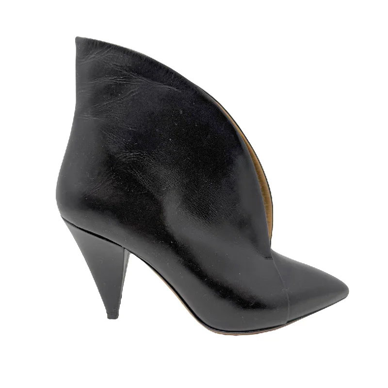 Fashion-Oriented Shoes Isabel Marant Boots