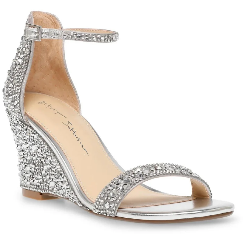 Cloud Comfort Shoes Betsey Johnson Womens Debie Embellished Heel Sandals