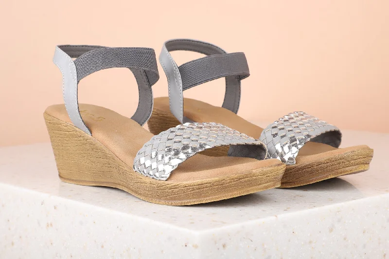 Flexible Sport Sneakers Women Grey Textured Wedge Sandals
