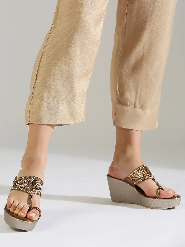 Airy Sport Shoes Women Antique Toned Party Wedge Sandals