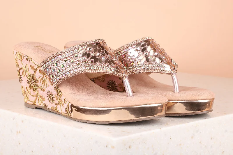 Lightweight Fashion Shoes Women Rose gold Embellished Wedge Sandals