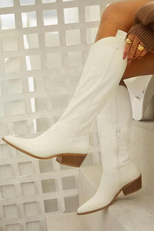 Trendy Walking Sneakers Dallas Western Cowgirl Boots - White