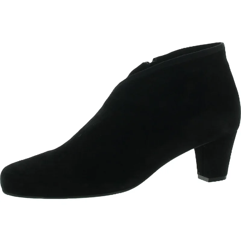 Fashion-Oriented Shoes David Tate Womens Anna  Faux Suede Round Toe Shooties