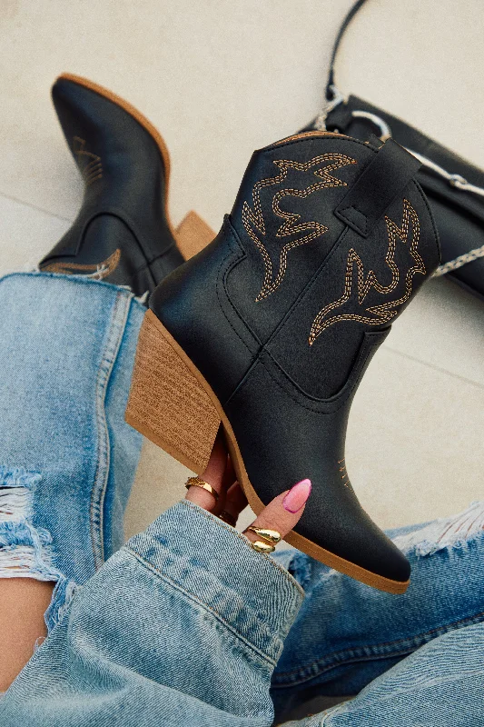 Soft Leather Shoes Festival Playlist Cowgirl Boots - Black