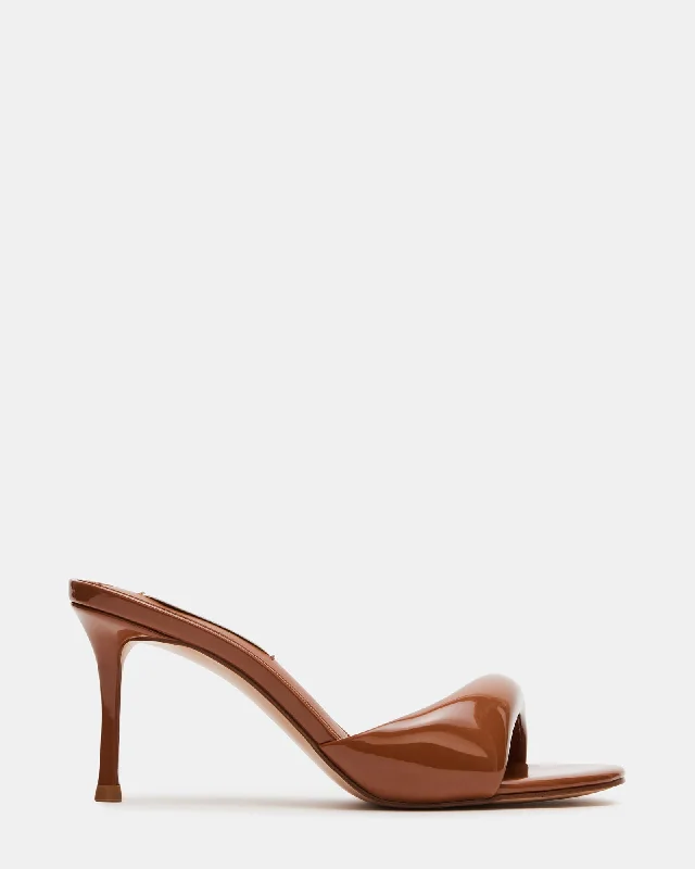 Cushioned Everyday Sneakers KIERAN CAMEL PATENT