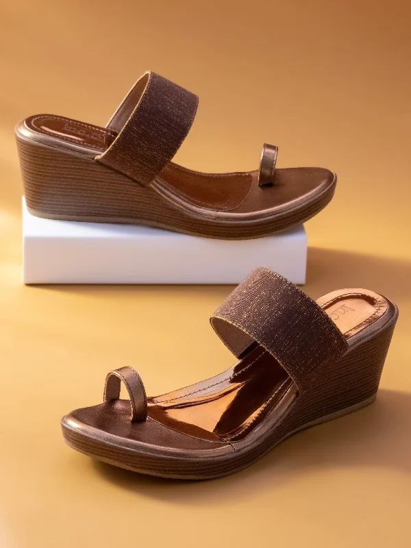 Trendy Athletic Sneakers Women Antique-Toned Embellished One Toe Wedges
