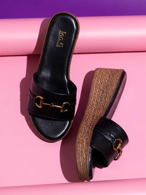 Breathable Stylish Sneakers Women Black And Gold-Toned Open Toe Wedge Heels