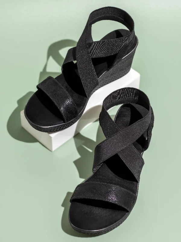 Durable Everyday Shoes Women Black Textured Open Toe Wedge Heels