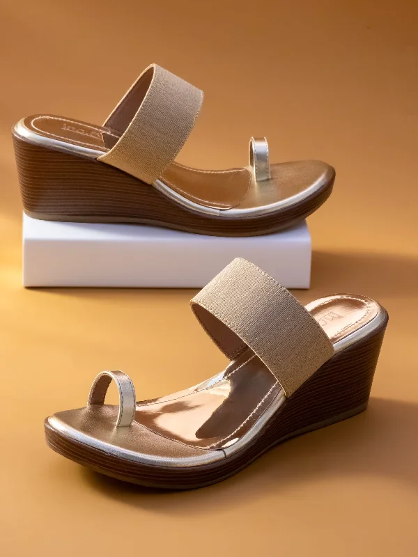 Fashionable Street Sneakers Women Gold-Toned Embellished One Toe Wedges