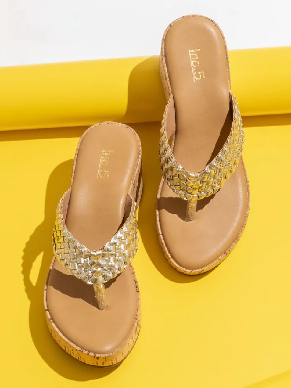Plush Cushion Sneakers Women Gold-Toned Textured Wedge Sandals