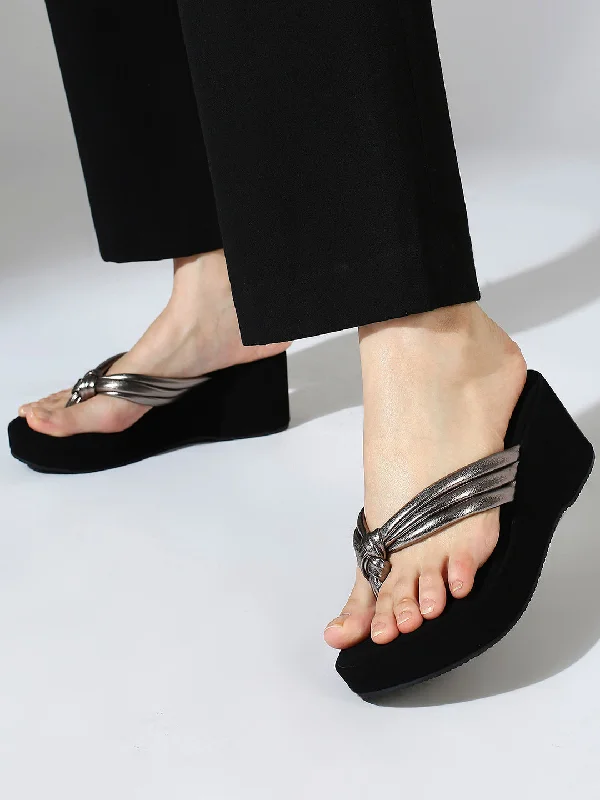 Travel Sport Shoes Women Pewter Striped Knotted Wedges Heels