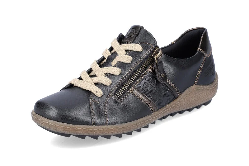 Lightweight Sport Sneakers Liv 26